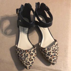 Black and leopard flats